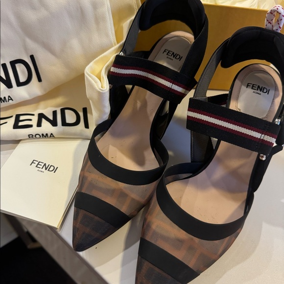 Fendi heels - Picture 2 of 2